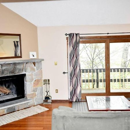 3-Bedroom Vacation Home Steps To Camelback Ski Area Ski-In Ski-Out Crescent Lake Buitenkant foto