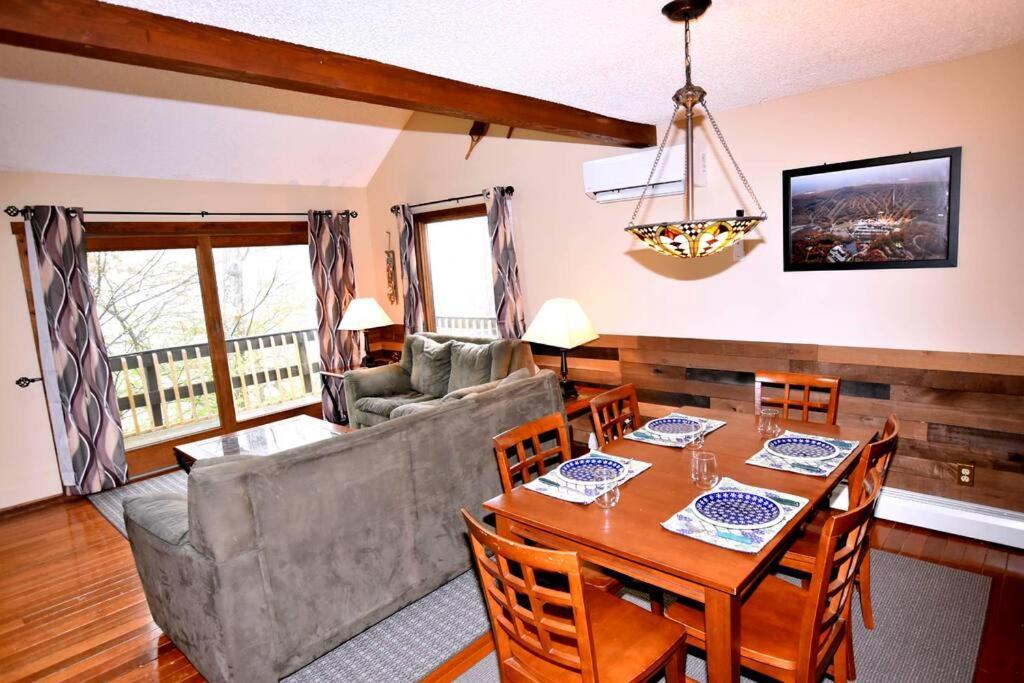 3-Bedroom Vacation Home Steps To Camelback Ski Area Ski-In Ski-Out Crescent Lake Buitenkant foto