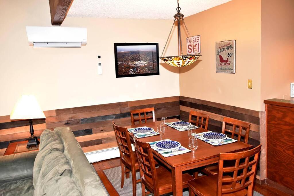 3-Bedroom Vacation Home Steps To Camelback Ski Area Ski-In Ski-Out Crescent Lake Buitenkant foto
